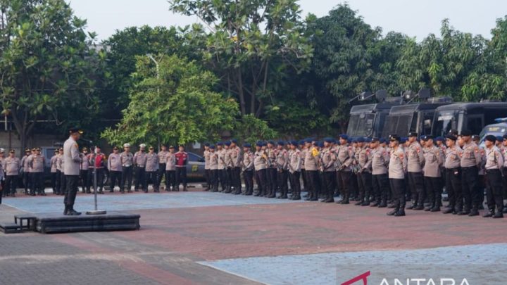 1.597 petugas Bekasi amankan mobilitas suporter Persija-Persib