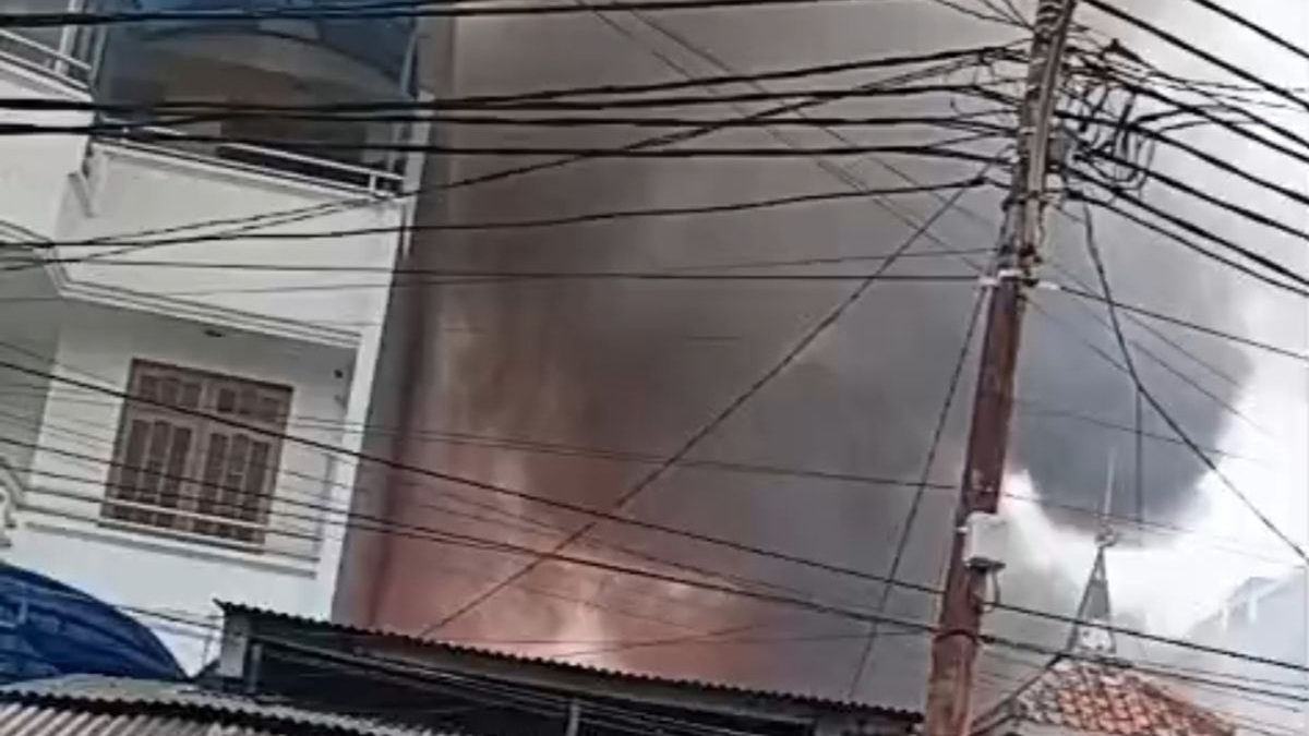DKI kemarin, renovasi gedung sekolah hingga kebakaran di Tambora