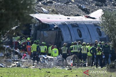 RFEF tunda Copa del Rey menyusul kecelakaan kereta di Spanyol