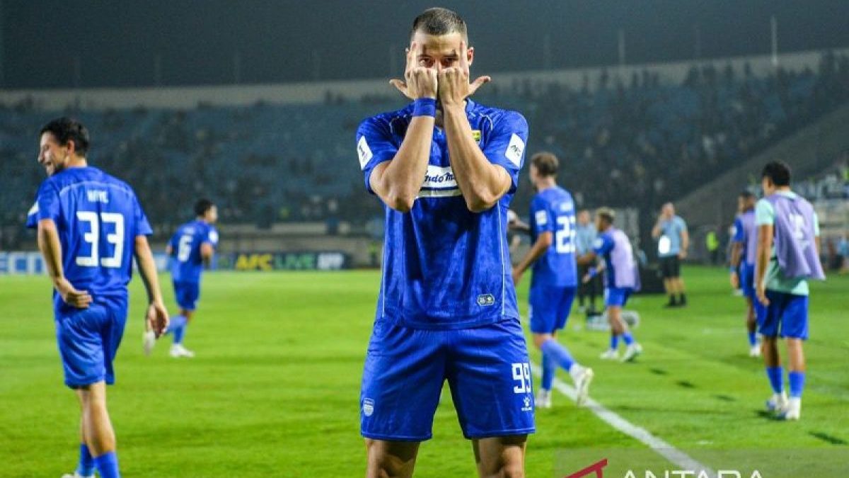 Persib-Bandung-Kalahkan-Melbourne-Victory-FC-281026-rai-5_1