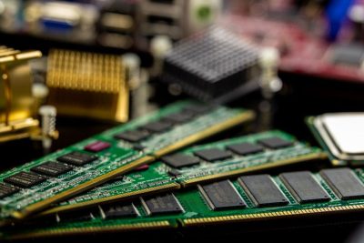 Produsen ponsel mulai gunakan chip memori bekas untuk atasi kelangkaan