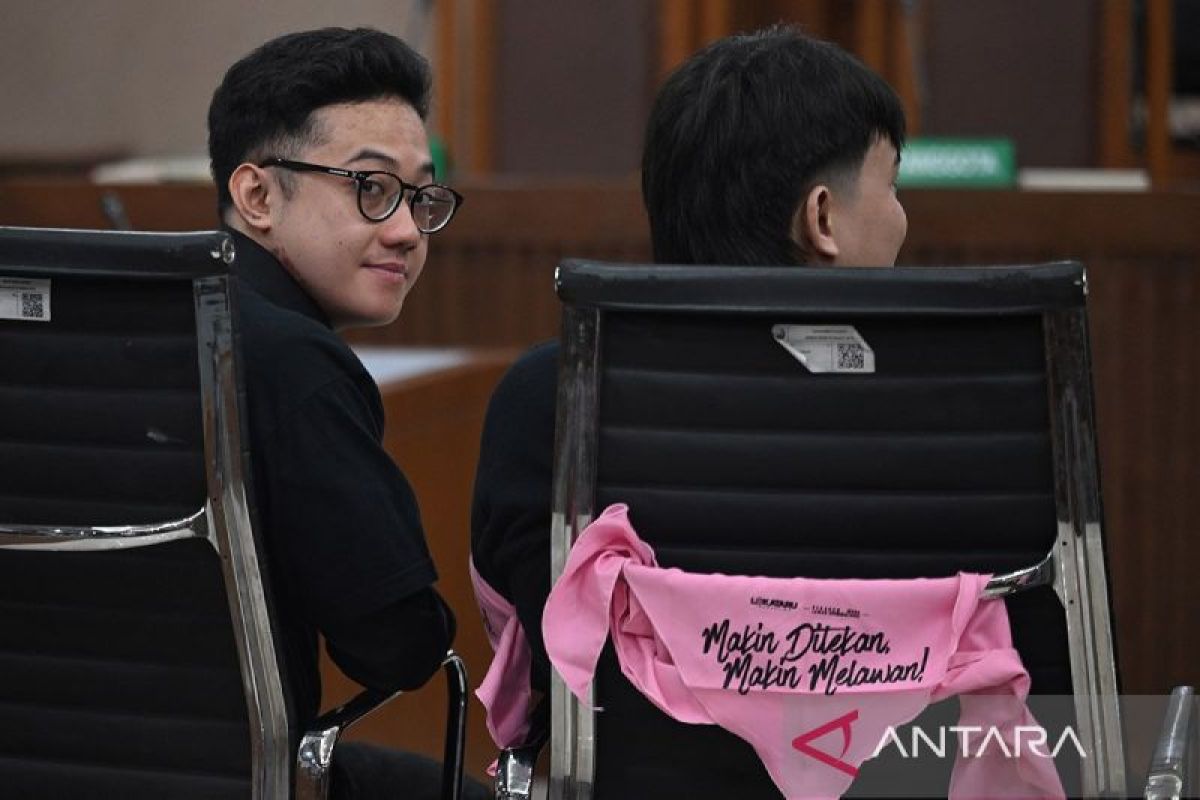 Momen Bersejarah: Delpedro Marhaen apresiasi keberanian majelis hakim beri vonis bebas