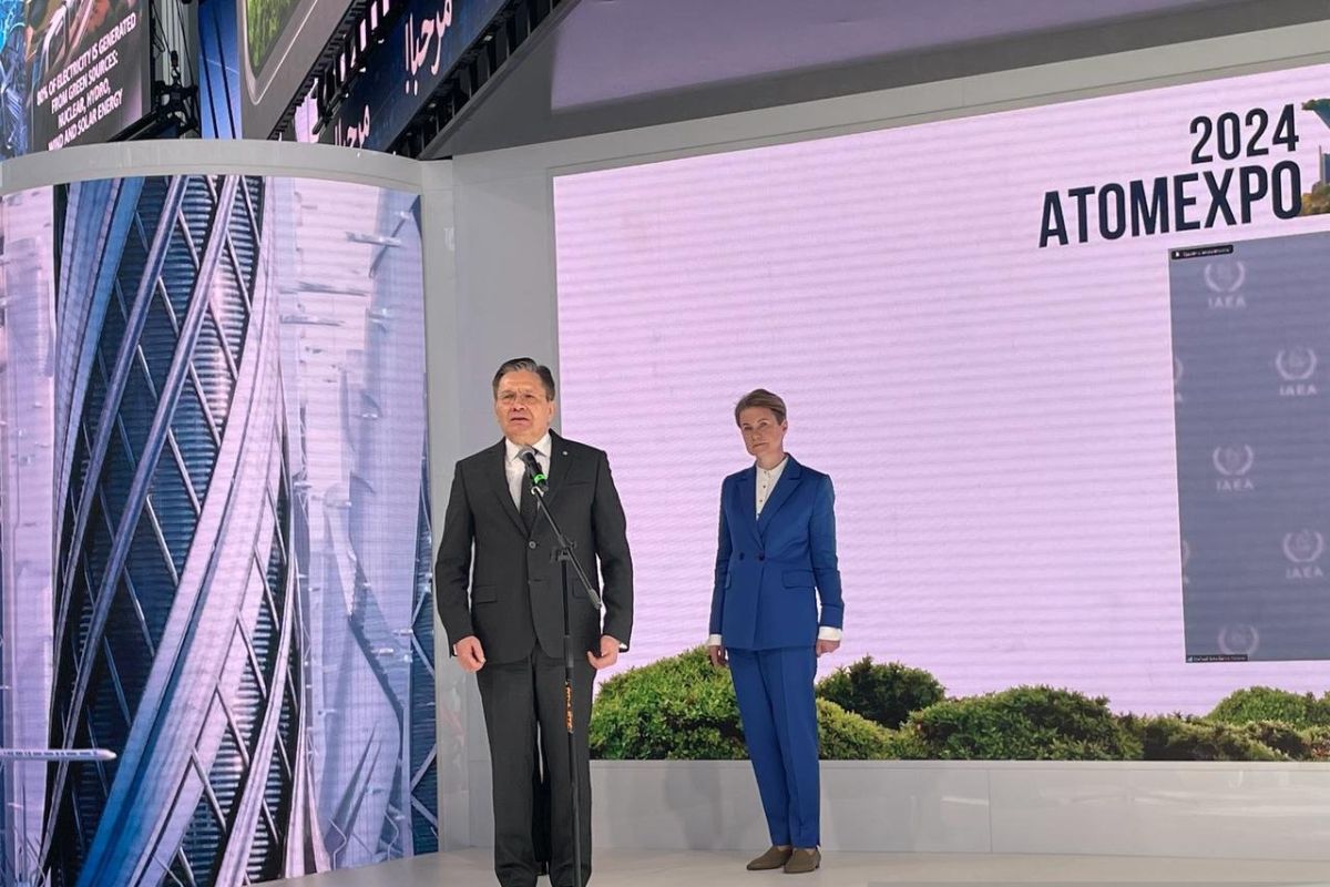 Program Terbaru: Rosatom pertimbangkan bangun pembangkit nuklir di Bulan