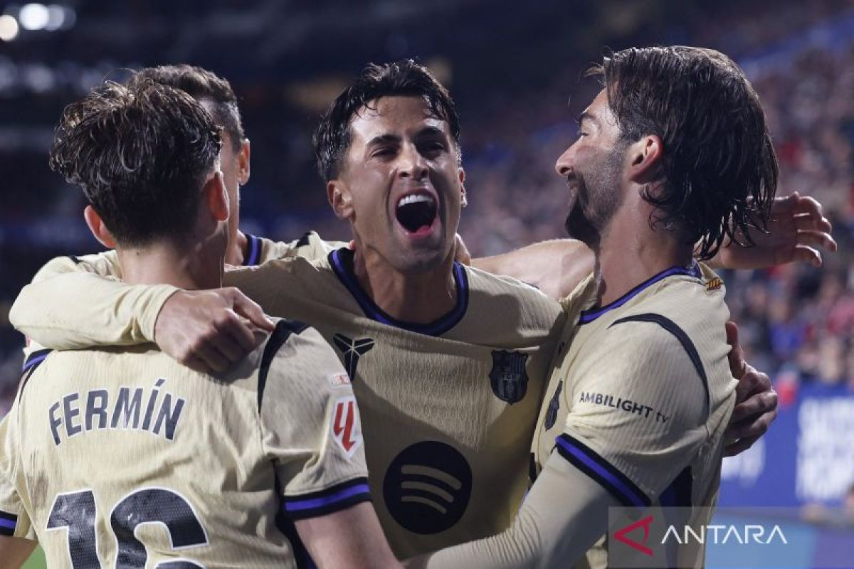 Barcelonajuara Liga Spanyol setelah hantam Madrid 2-0
