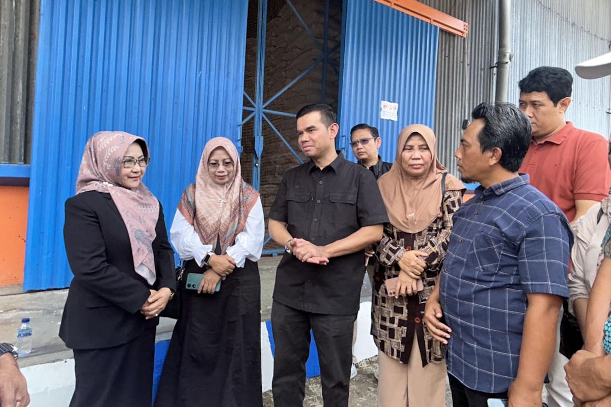 Latest Program: Bapanas salurkan 250 ton jagung SPHP tekan biaya pakan peternak di Magetan