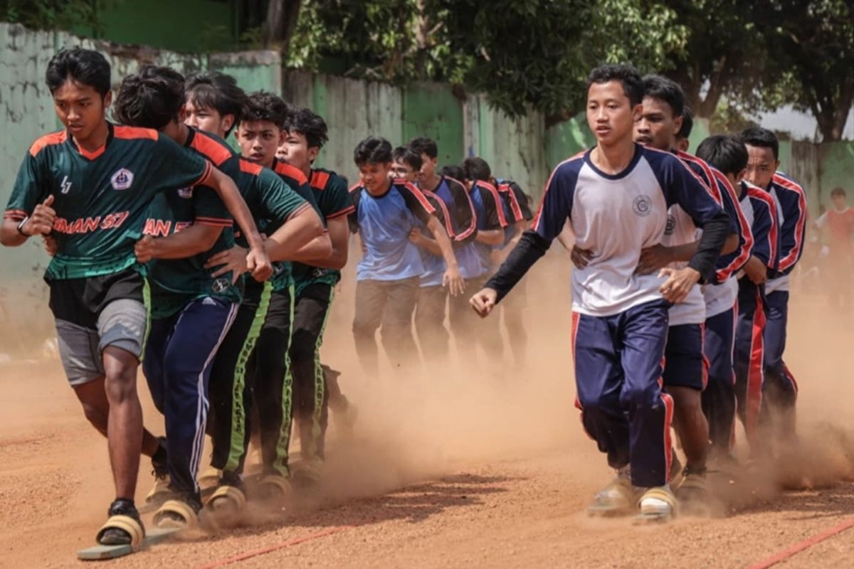 Latest Program: Ratusan pemuda ramaikan Pekan Olahraga Tradisional Jakbar