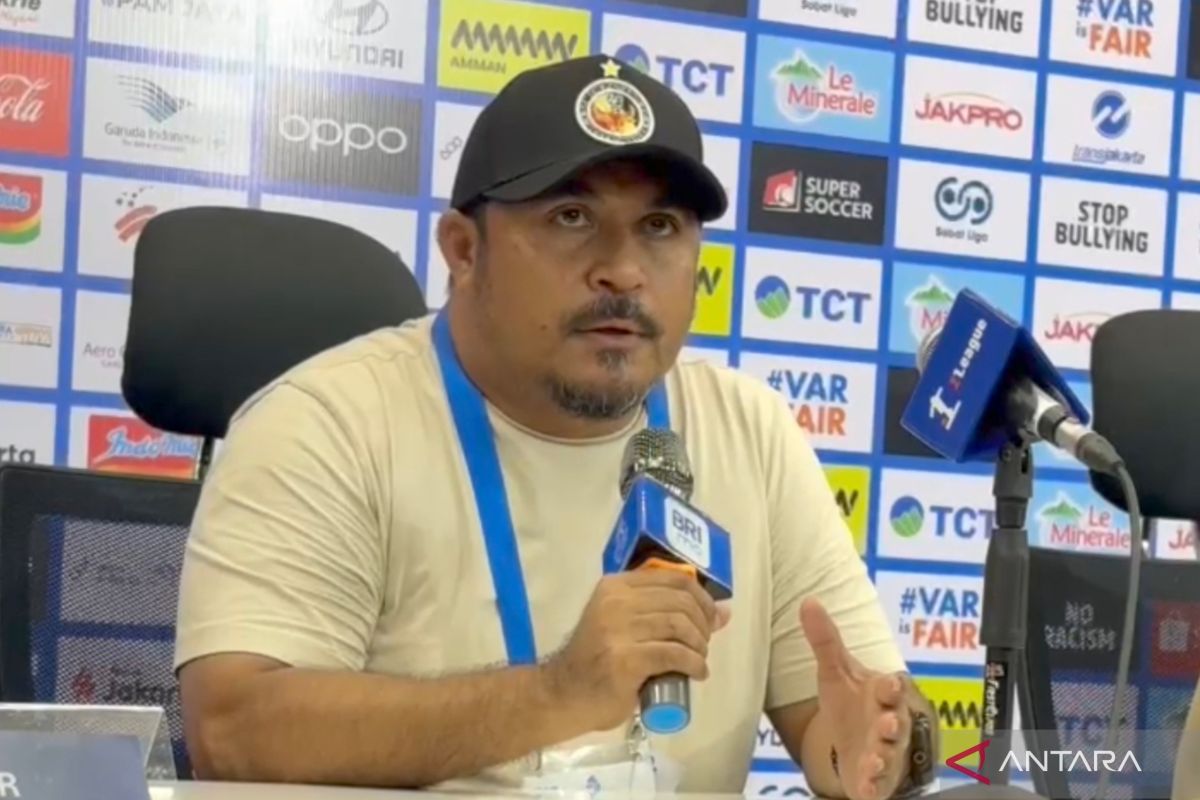 Key Issue: Imran Nahumarury bertekad bawa Semen Padang kembali ke Super League