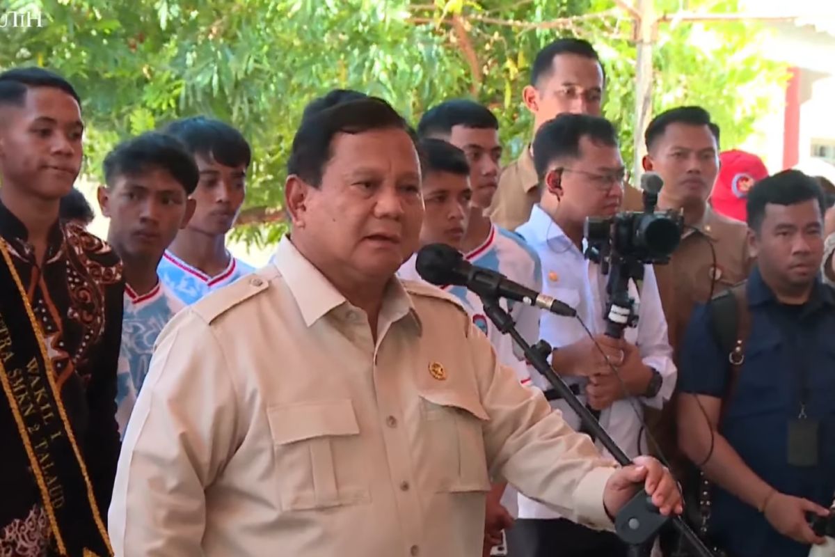 Latest Program: Prabowo jadi Presiden kedua yang kunjungi Miangas