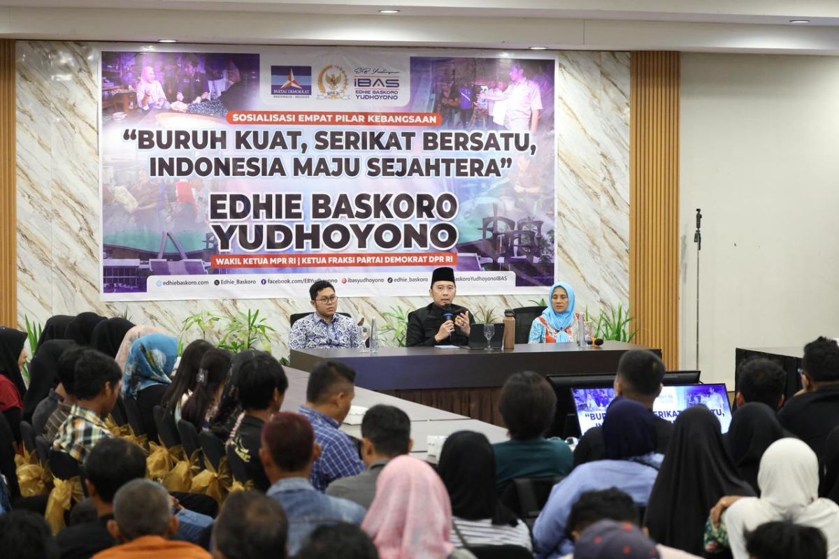 Latest Program: Ibas berkomitmen kawal regulasi ketenagakerjaan berpihak kepada rakyat