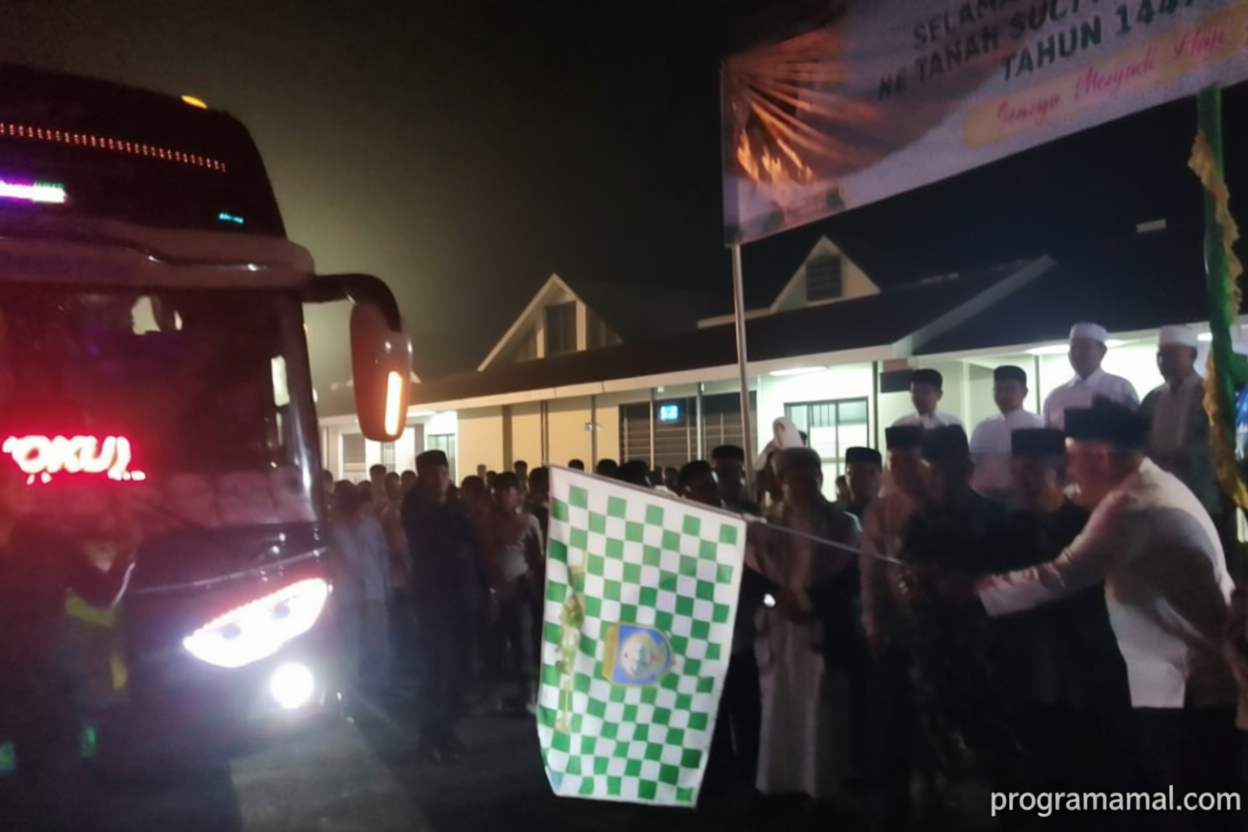 225 calon haji OKU berangkat menuju Asrama Haji Palembang