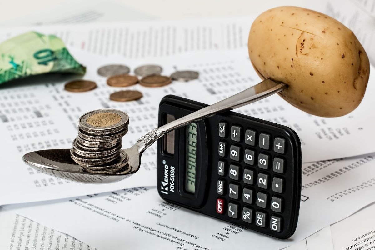 Key Issue: Frugal living vs flexing, “perang” gaya hidup di media sosial
