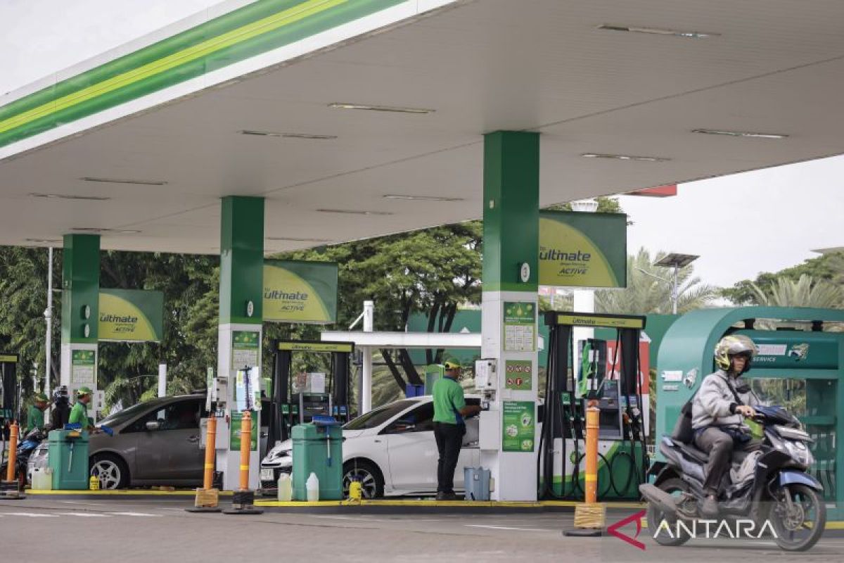 Important News: Harga solar di SPBU bp naik hingga sentuh Rp30.890 per liter