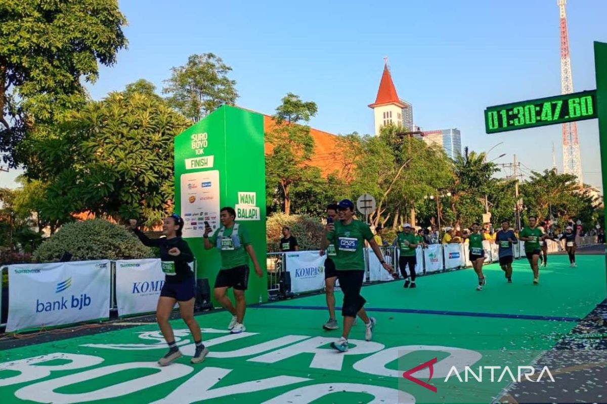 Visit Agenda: 400-an peserta Suroboyo 10K finis di bawah 45 menit