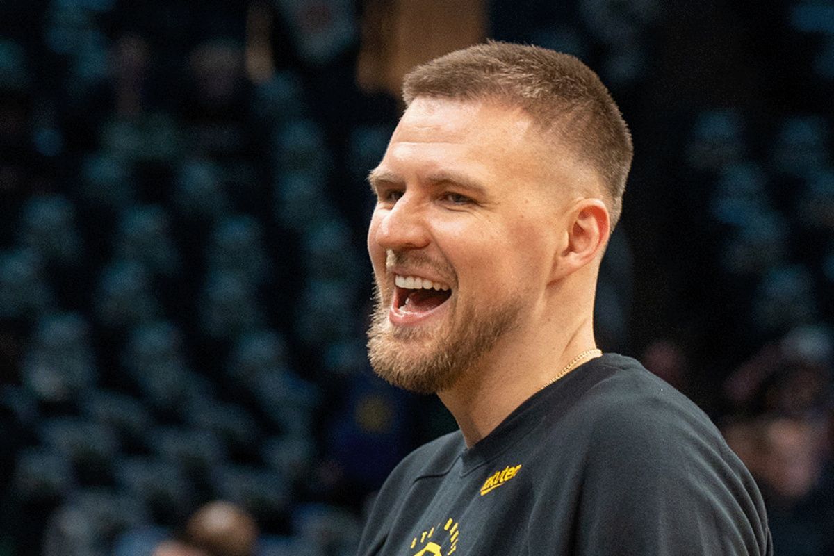 Historic Moment: Porzingis perpanjang kontrak dua tahun di Warriors