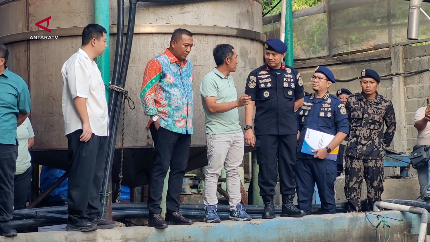 KKP sidak perusahaan pembuang limbah ke laut di Situbondo