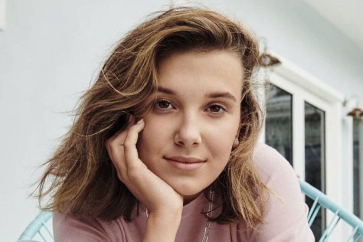 Key Issue: Millie Bobby Brown-David Harbour jadi anak-ayah lagi dalam film baru