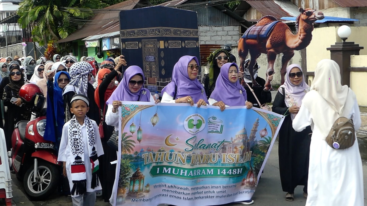 Warga Kota Ambon gelar pawai rayakan tahun baru Islam 1448 Hijriah