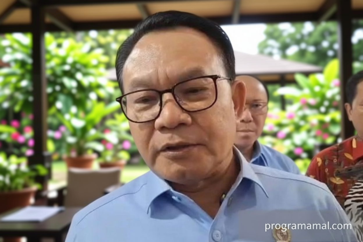 Latest Program: Kepala Staf Kepresidenan ungkap alasan Presiden ganti Kepala BGN