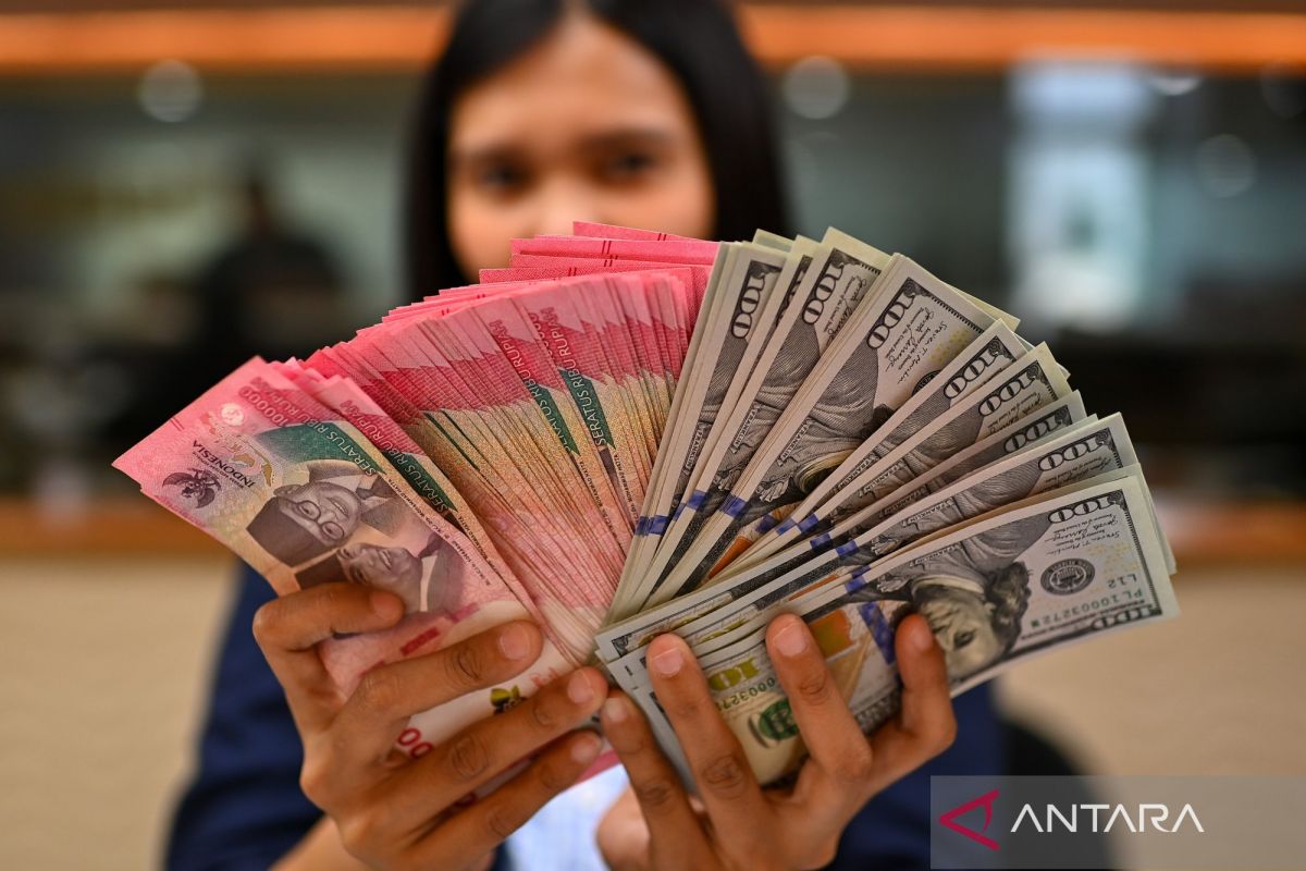 Rupiah diprediksi menguat seiring selera pasar pada aset EM meningkat