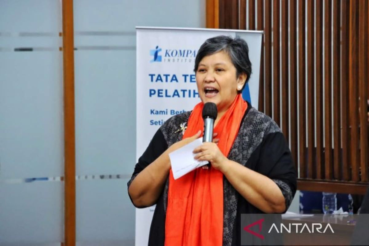 New Policy: Pimpinan MPR desak langkah konkret tekan jumlah anak merokok