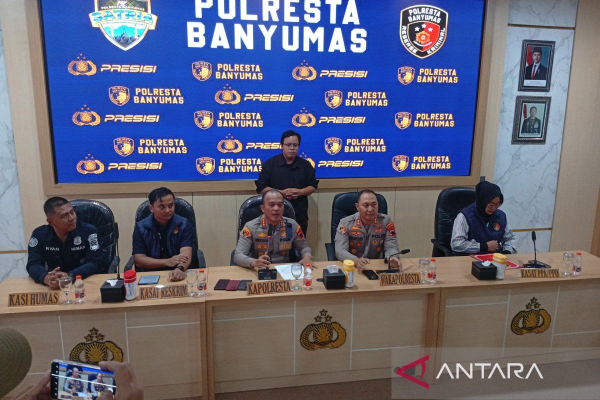 Latest Program: Polisi tetapkan empat tersangka pembunuhan berencana di Banyumas