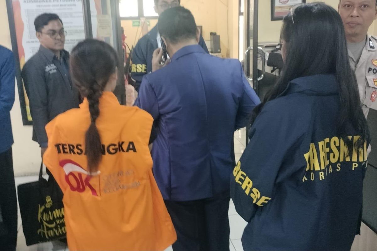 Key Strategy: OJK serahkan tersangka dugaan pidana di BPR DCN ke Kejari Batu Malang