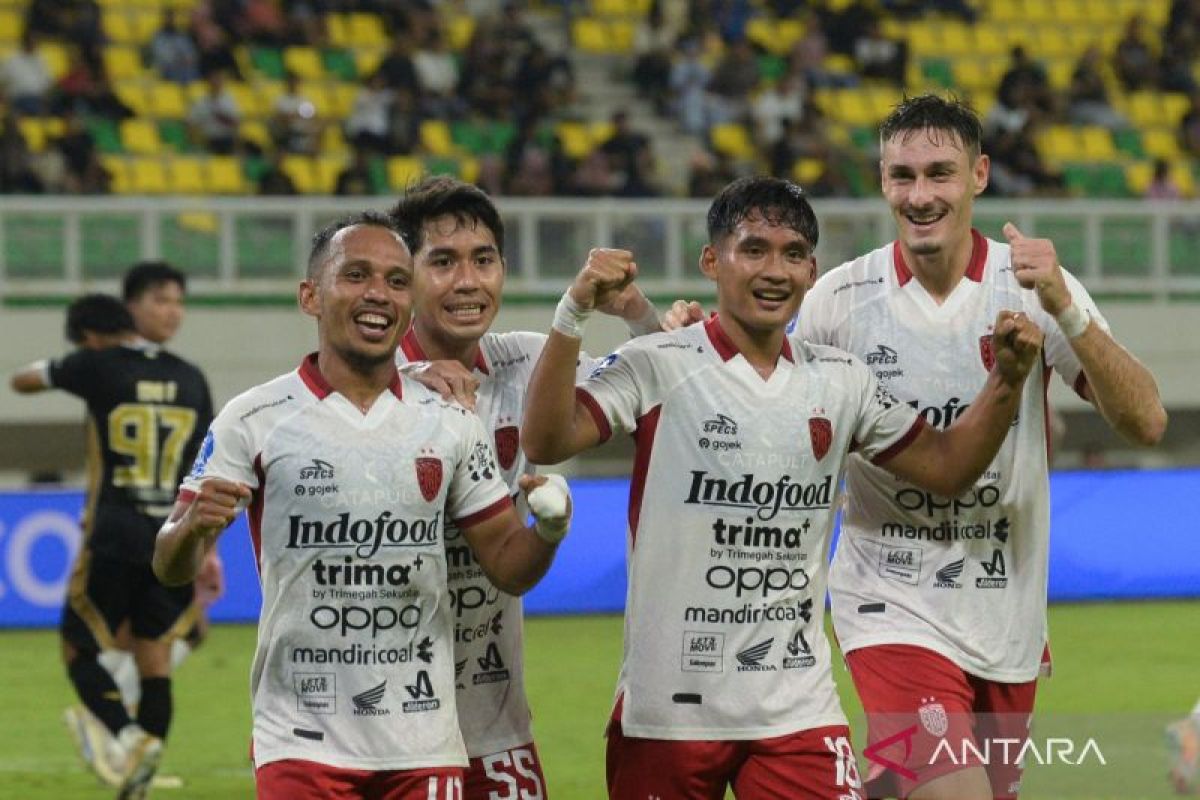 Important Visit: Dewa United pisah dengan Jan Olde Riekerink