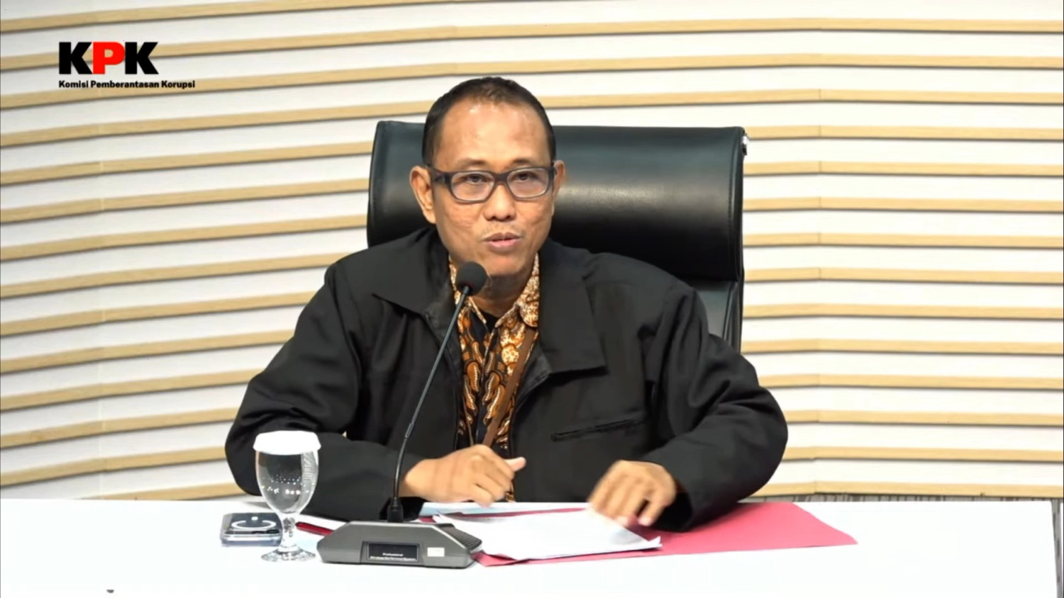 Latest Update: KPK: Kenaikan gaji Pemda bukan jaminan cegah korupsi