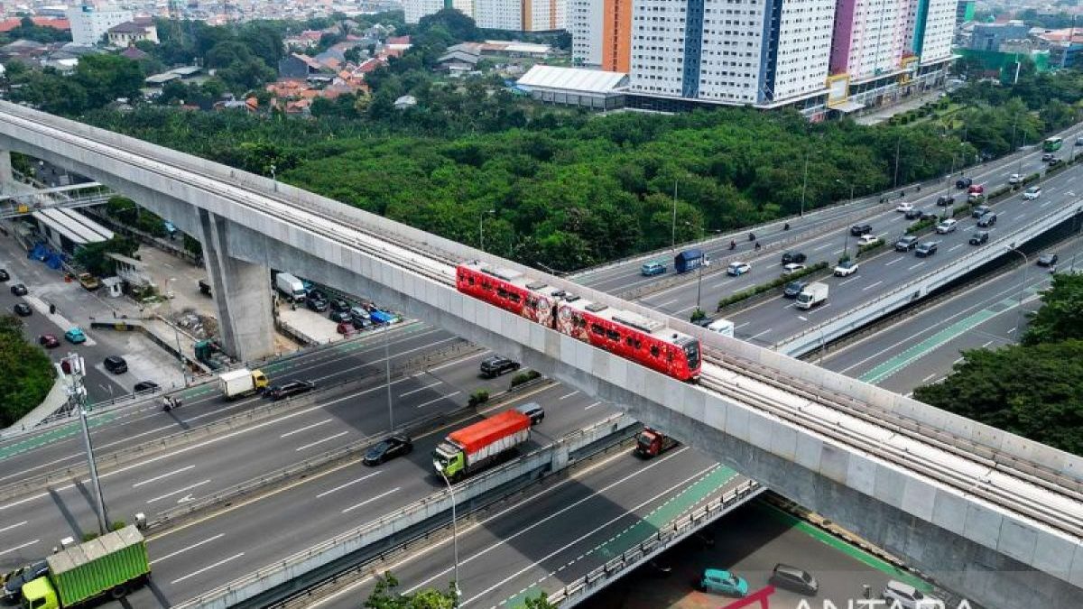 Ekonom ingatkan risiko jatuh tempo utang luar negeri yang makin pendek