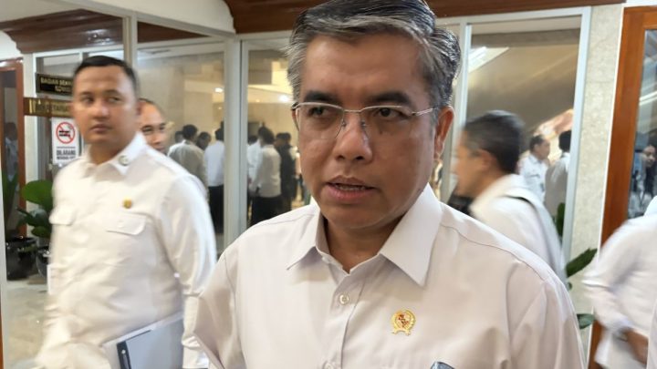 Menaker: Penyesuaian dunia industri-pendidikan tekan “mismatch”
