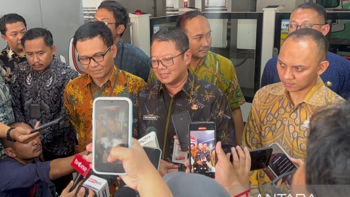 Ingin uji coba LRT? Warga bisa akses dari undangan dan daftar di situs