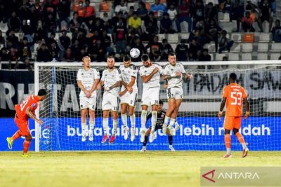 Persija lewat Yogyakarta karena terdampak abu vulkanik
