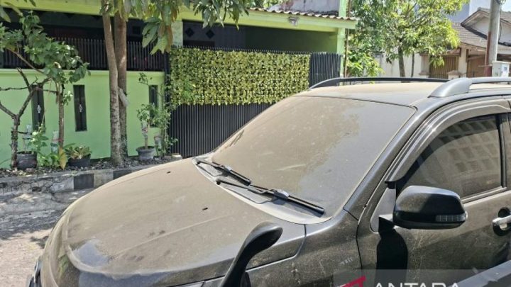 Dokter: Waspadai dampak abu vulkanik meski erupsi telah usai