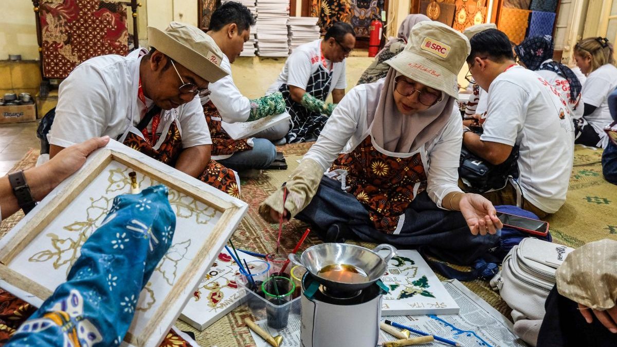 Kementerian Pariwisata ingin batik jadi bagian wisata pengalaman